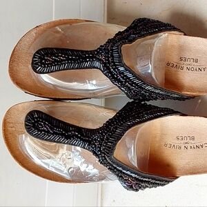 CANYON RIVER BLUES SANDAL NWOT 6